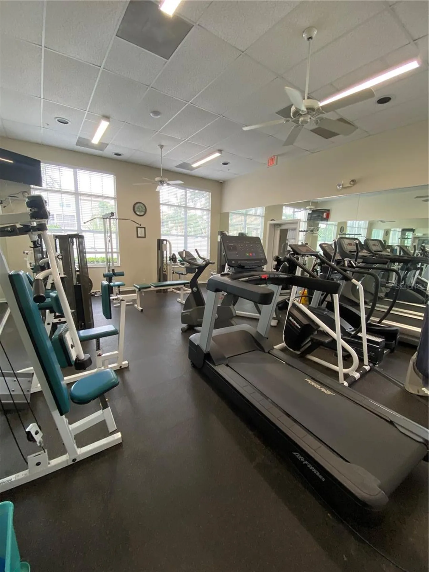 8315 Glenrose Way Sarasota FL 34238