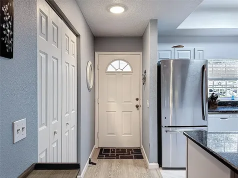 8315 Glenrose Way Sarasota FL 34238