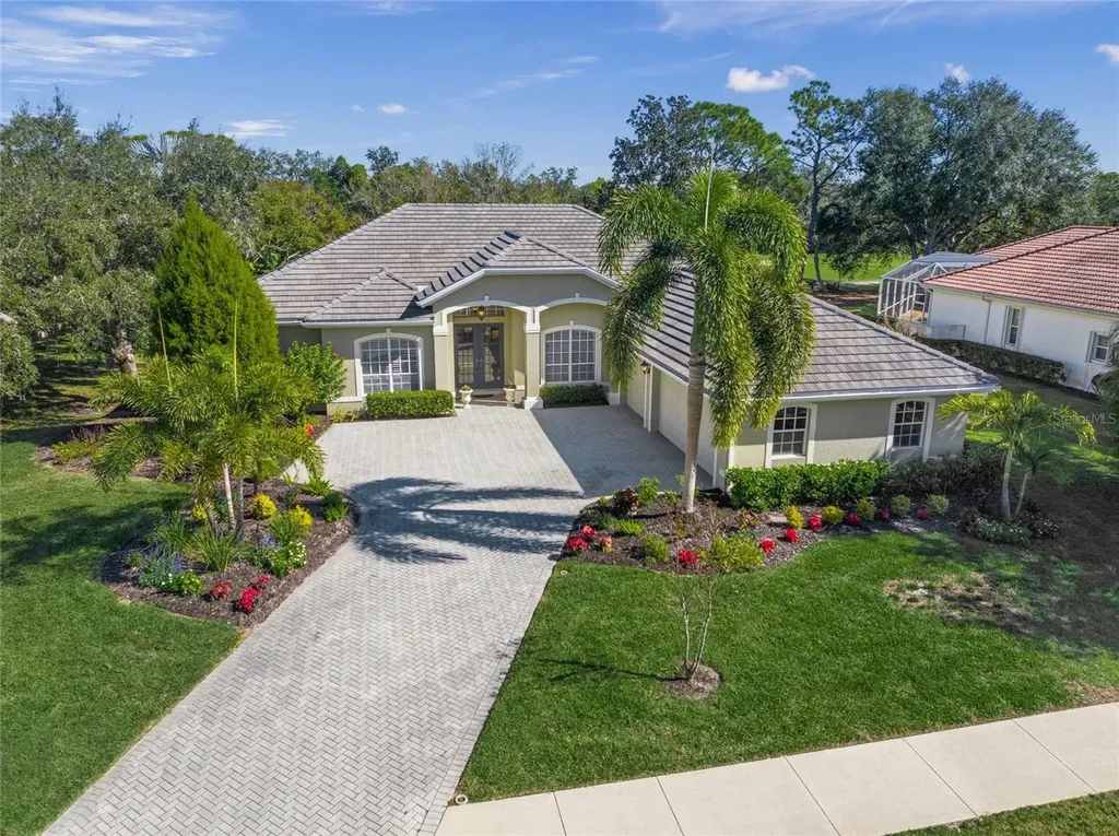 8489 Eagle Preserve Way Sarasota FL 34241