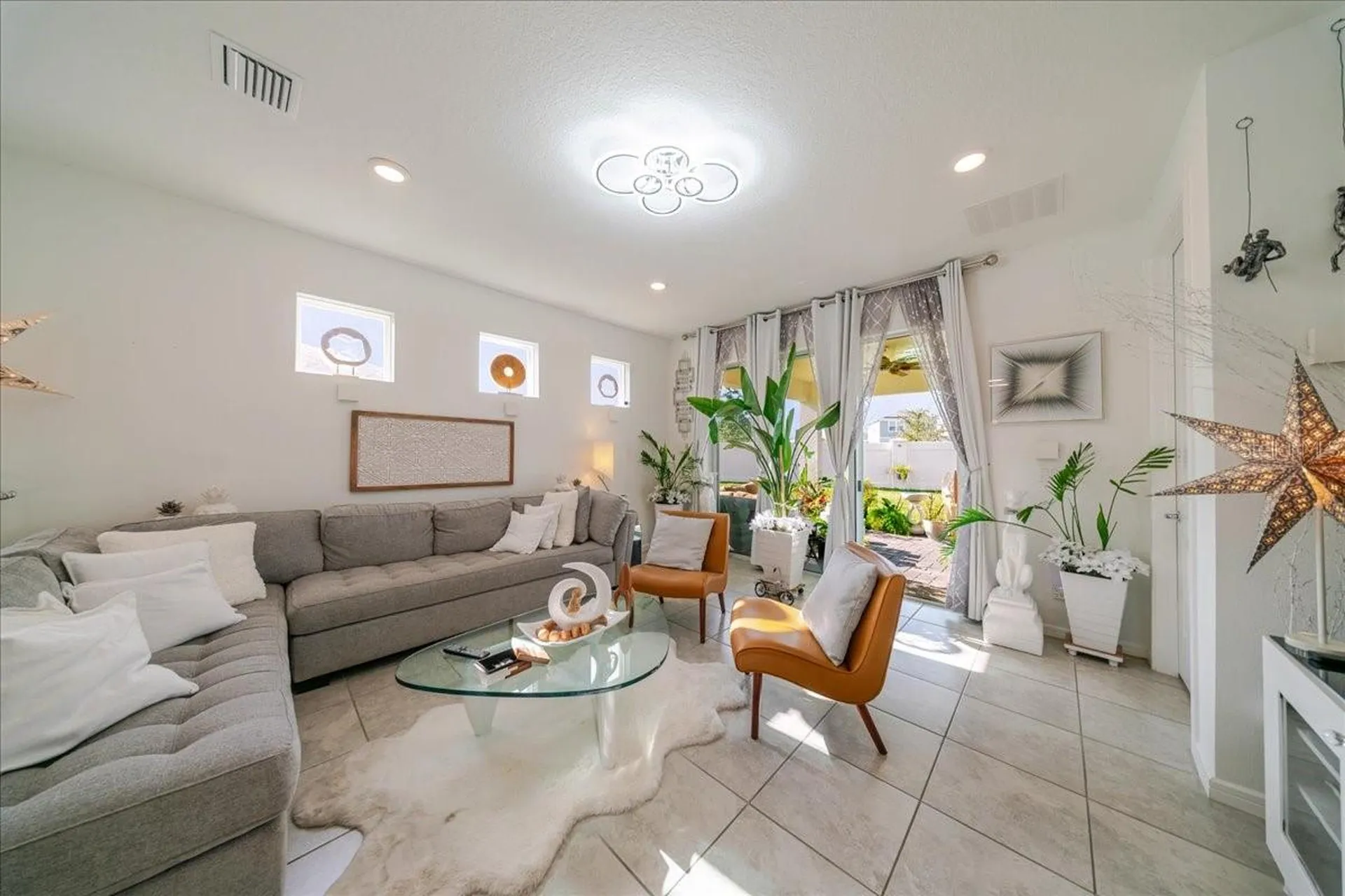 1833 Spring Shower Circle Kissimmee FL 34744