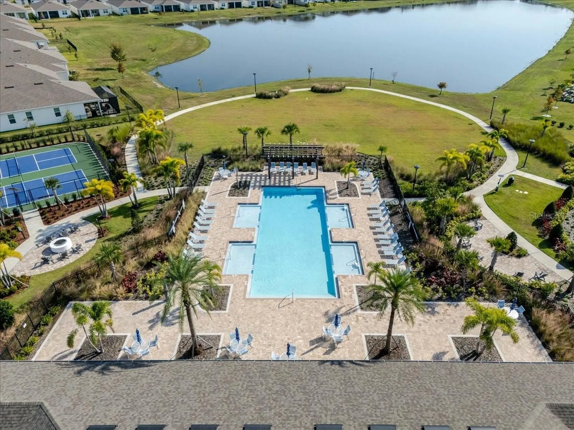 1833 Spring Shower Circle Kissimmee FL 34744
