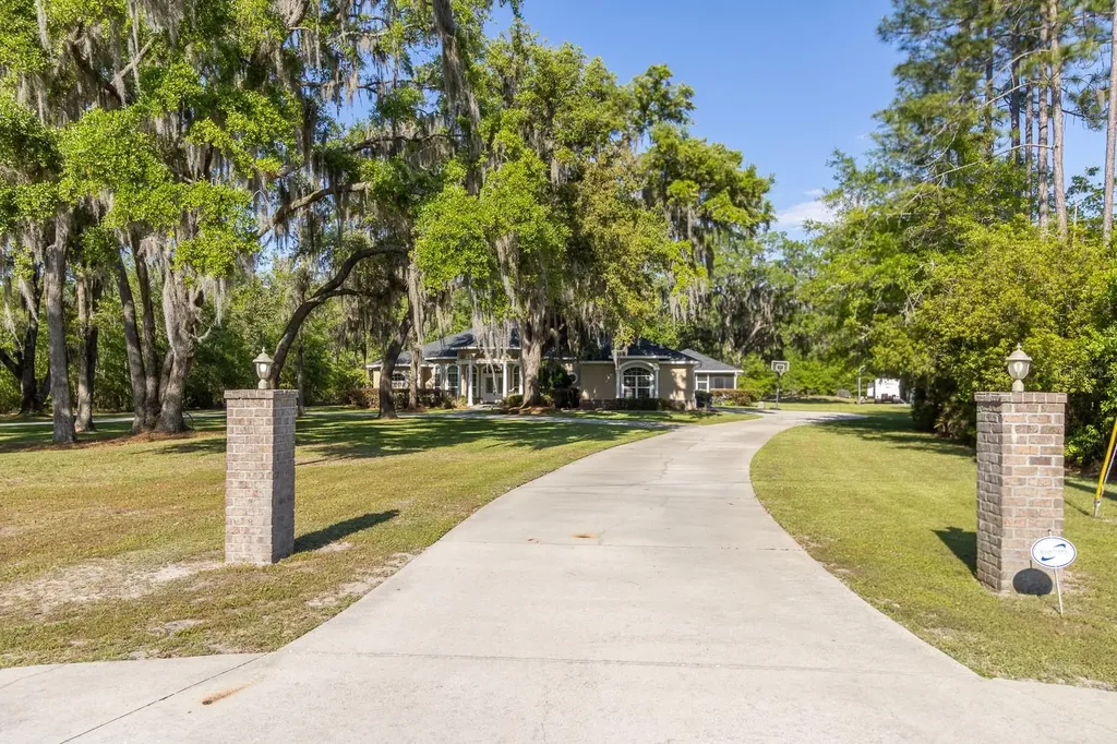 163 NW Amber Court Lake City FL 32055