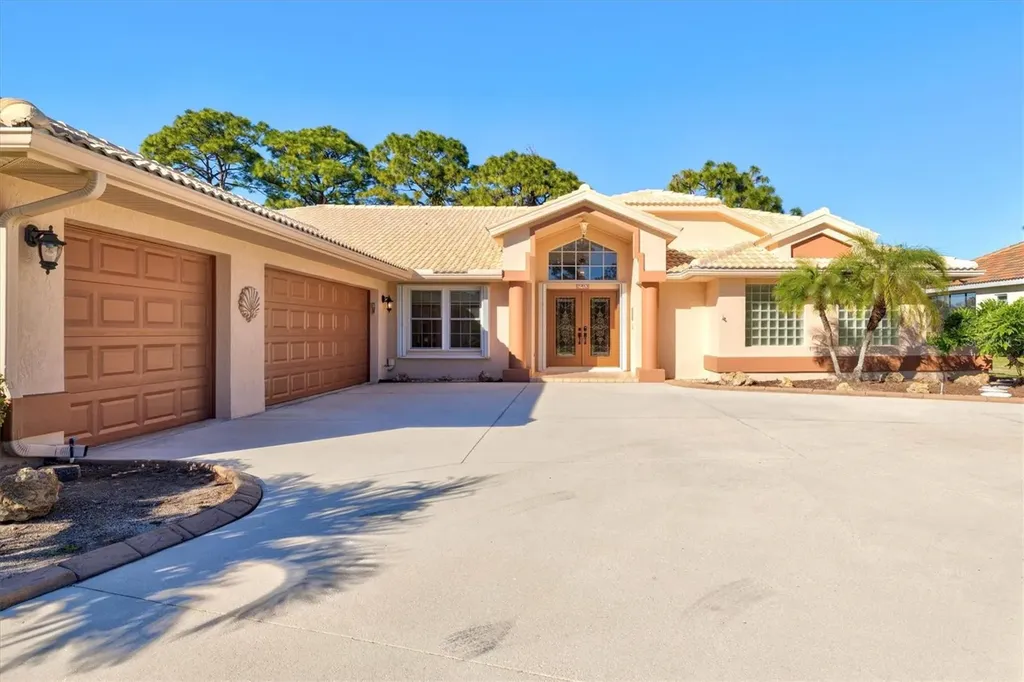 1983 White Feather Lane Nokomis FL 34275
