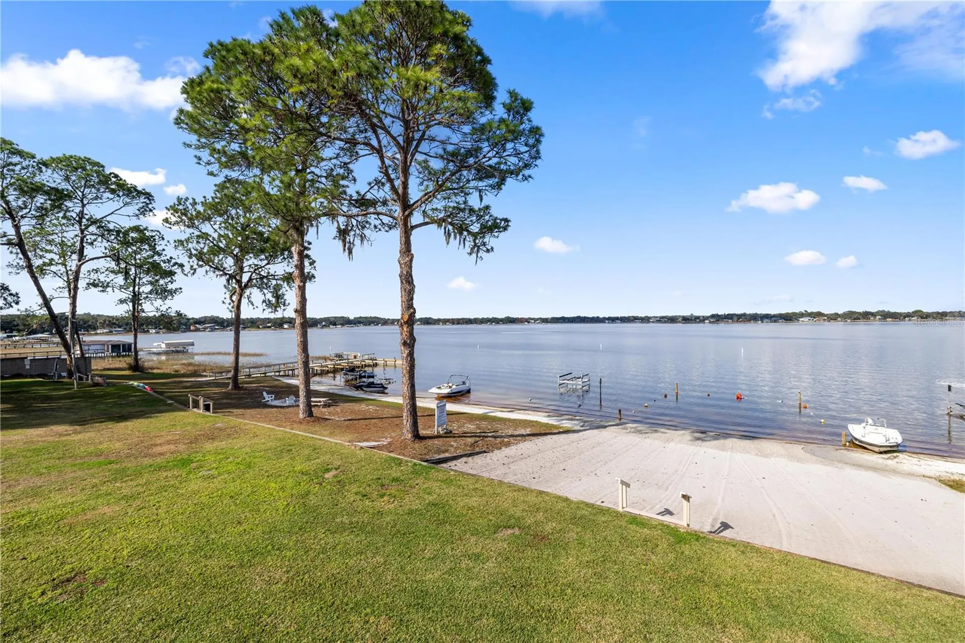 11001 SE Sunset Harbor Road Summerfield FL 34491