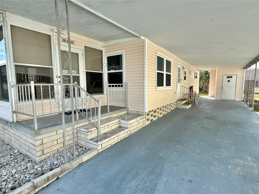 7002 Mount Bristol Boulevard NE St Petersburg FL 33702
