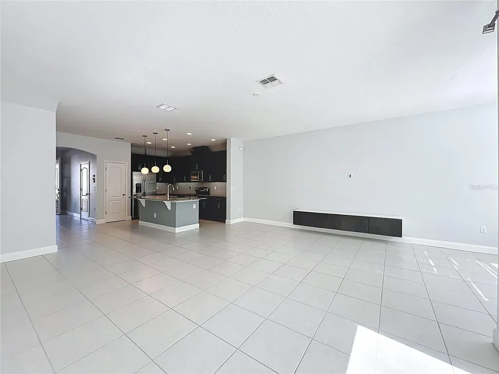 2592 Econ Landing Boulevard Orlando FL 32825