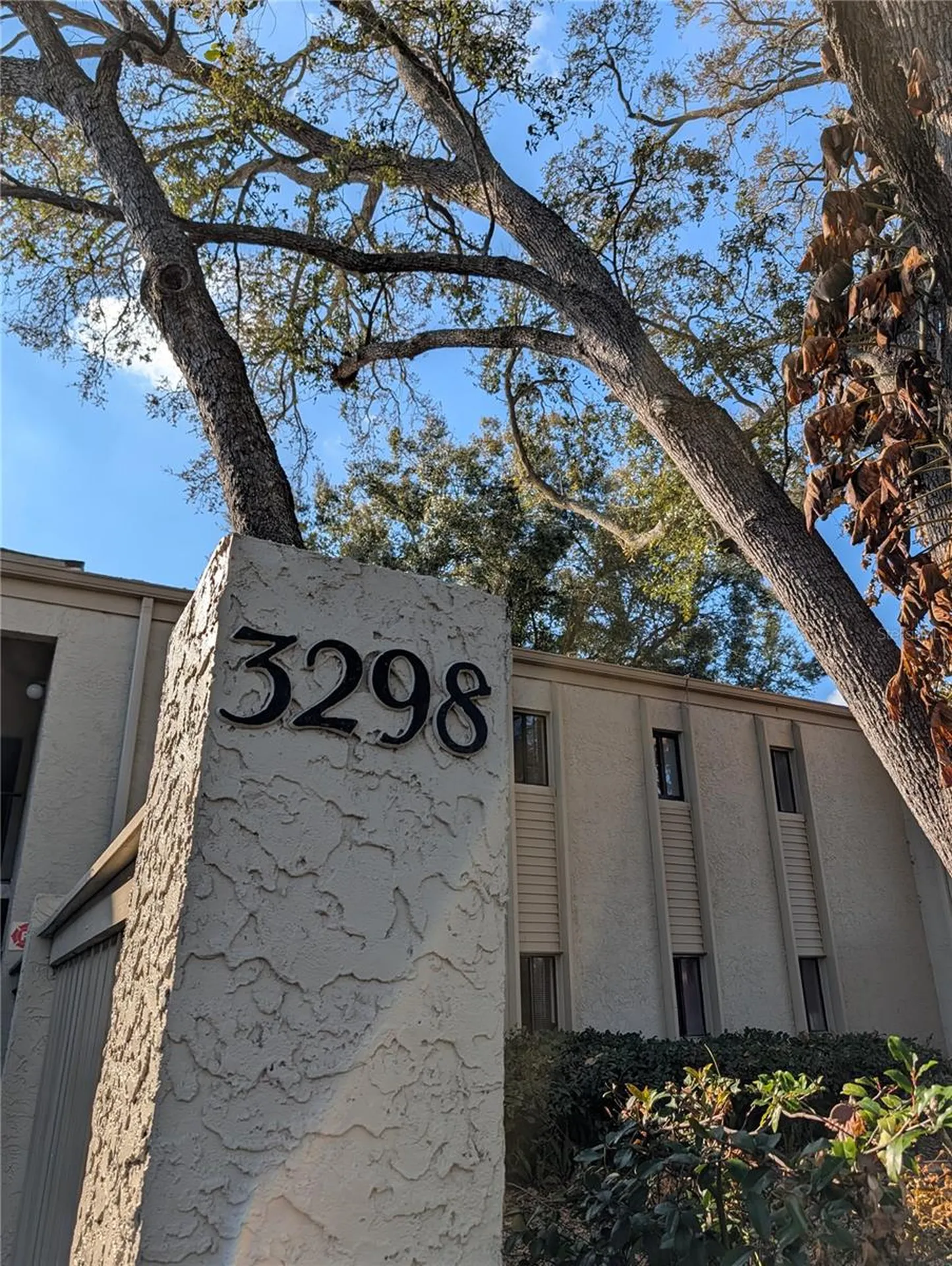 3298 S Semoran Boulevard Orlando FL 32822