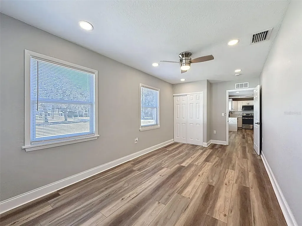 9161 Royal Palm Avenue New Port Richey FL 34654