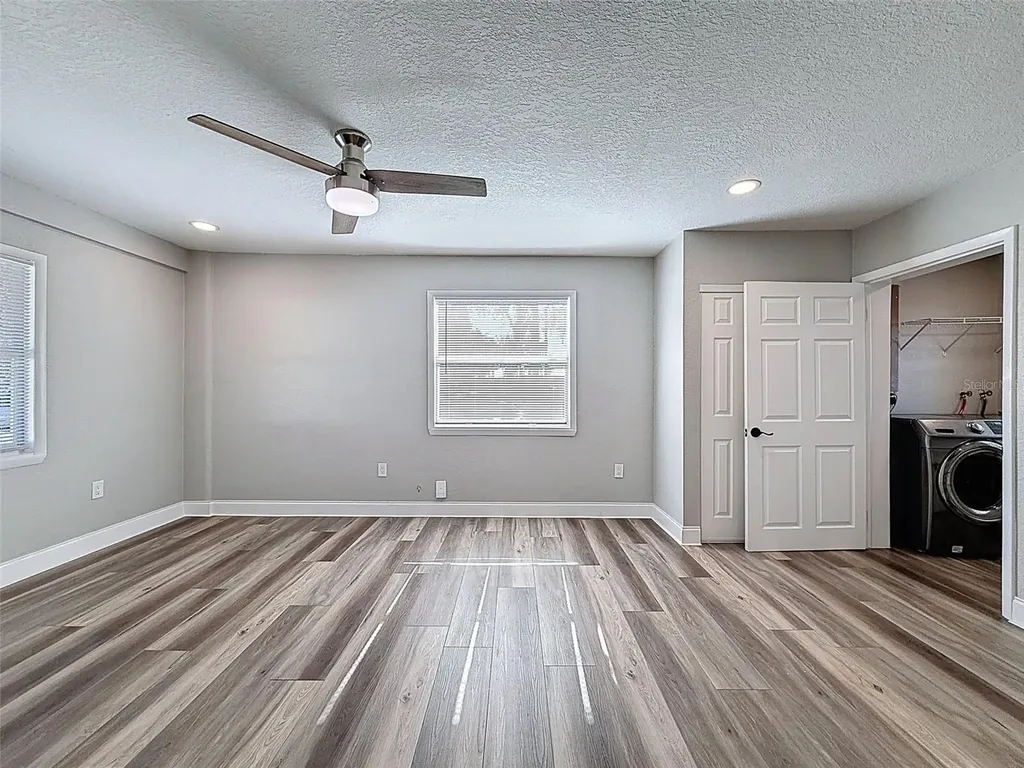 9161 Royal Palm Avenue New Port Richey FL 34654
