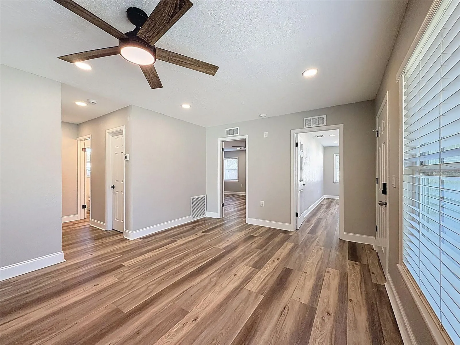 9161 Royal Palm Avenue New Port Richey FL 34654
