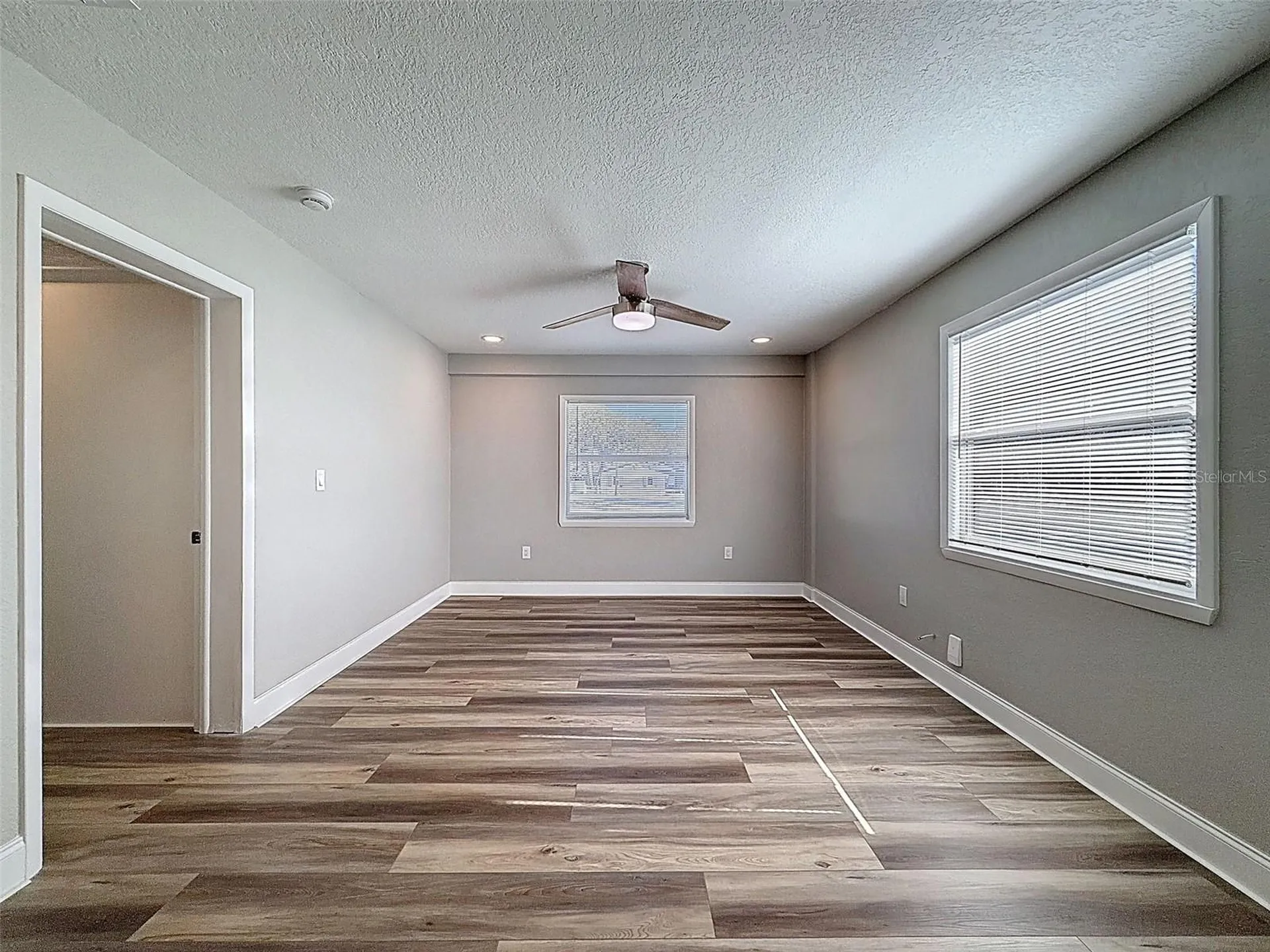 9161 Royal Palm Avenue New Port Richey FL 34654