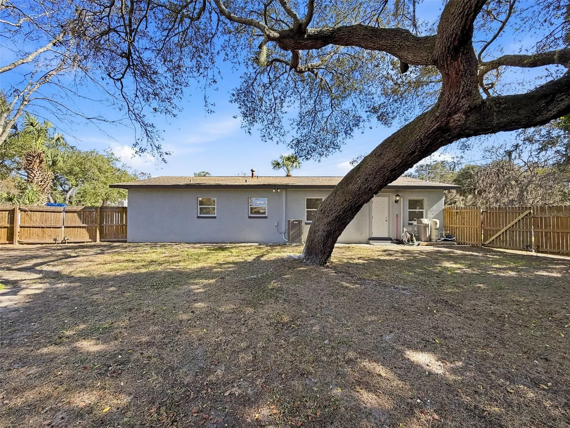 9161 Royal Palm Avenue New Port Richey FL 34654
