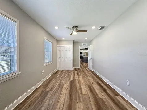 9161 Royal Palm Avenue New Port Richey FL 34654