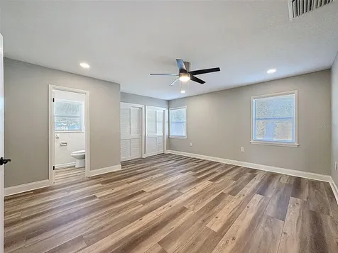9161 Royal Palm Avenue New Port Richey FL 34654