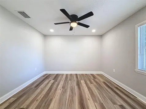9161 Royal Palm Avenue New Port Richey FL 34654
