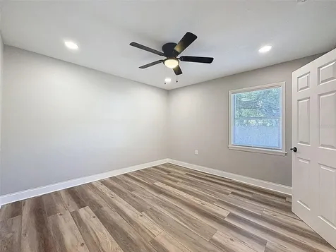 9161 Royal Palm Avenue New Port Richey FL 34654