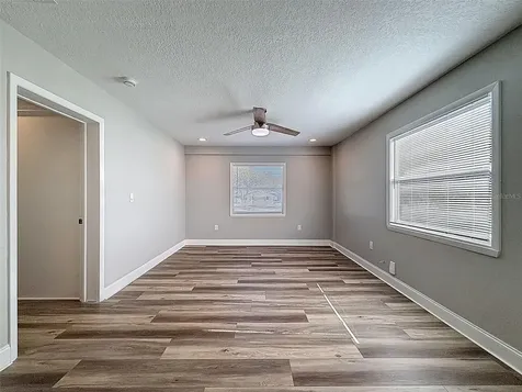 9161 Royal Palm Avenue New Port Richey FL 34654