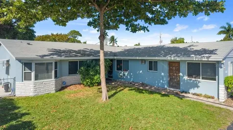 5861 NE 18th Avenue Fort Lauderdale FL 33334