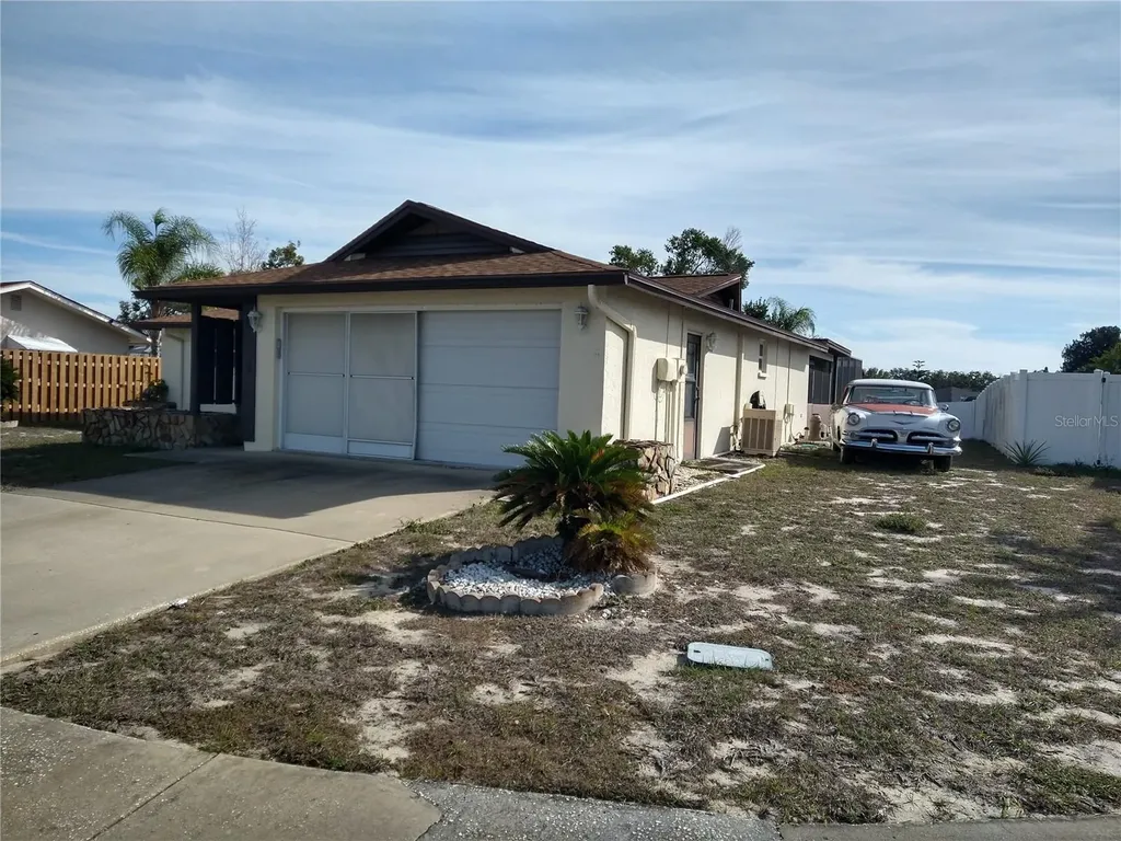 8415 Briarleaf Court Port Richey FL 34668