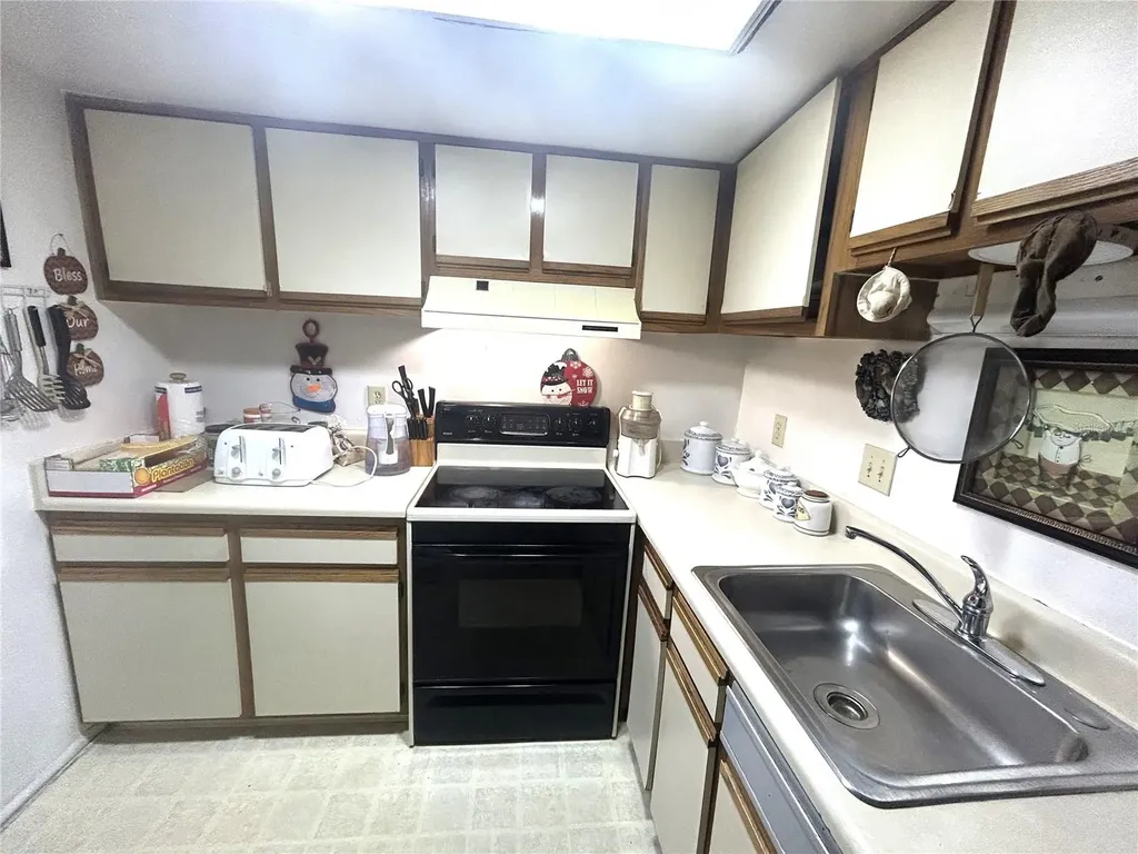 4115 S Semoran Boulevard Orlando FL 32822