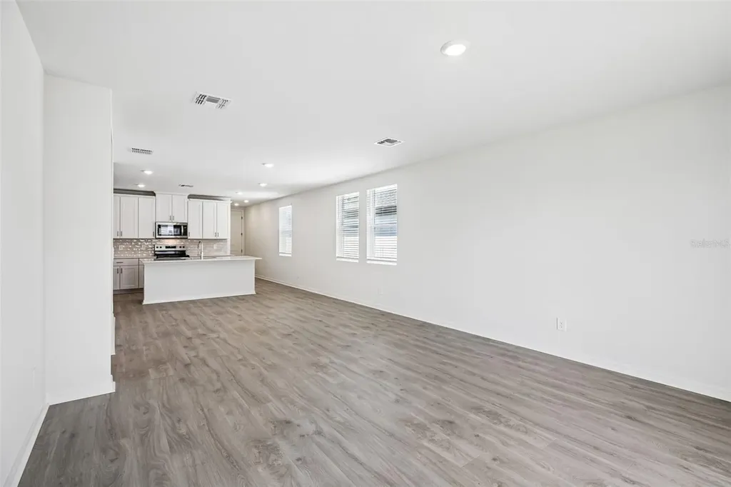 5310 Willow Creek Haines City FL 33844
