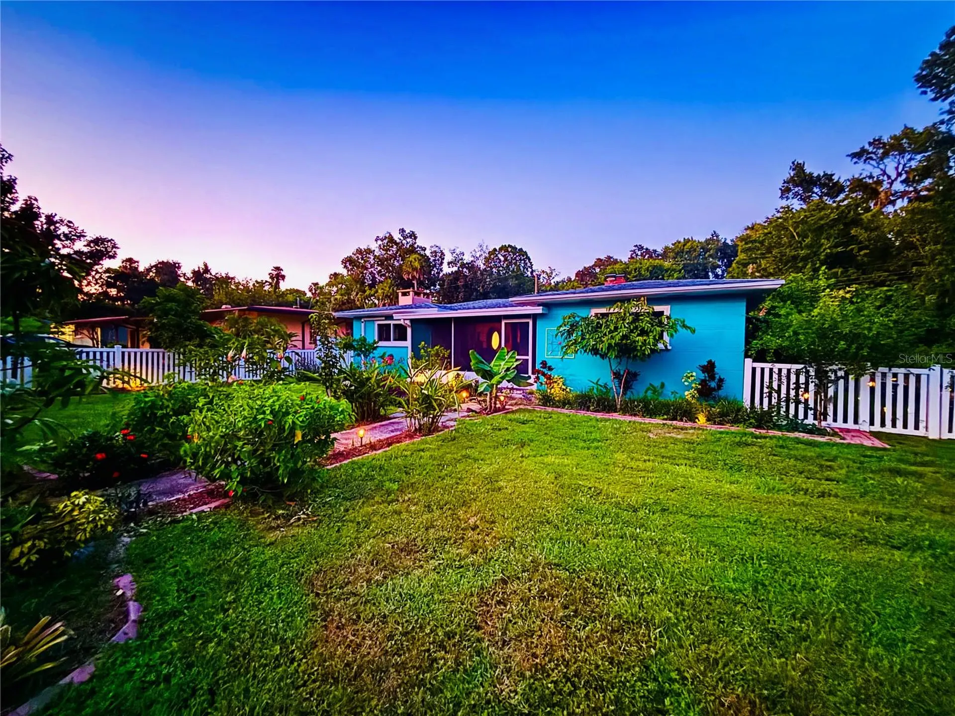 357 S Seneca Boulevard Daytona Beach FL 32114