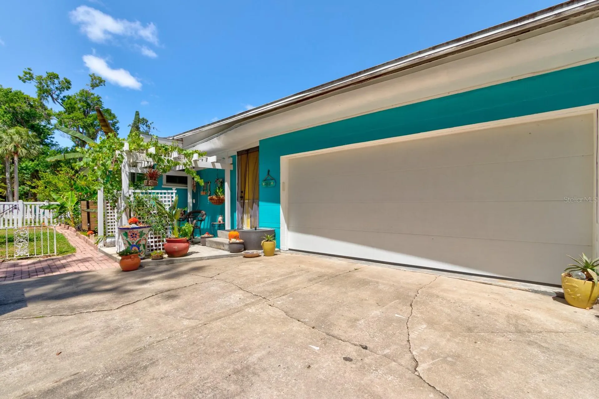 357 S Seneca Boulevard Daytona Beach FL 32114