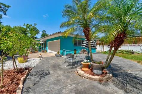 357 S Seneca Boulevard Daytona Beach FL 32114