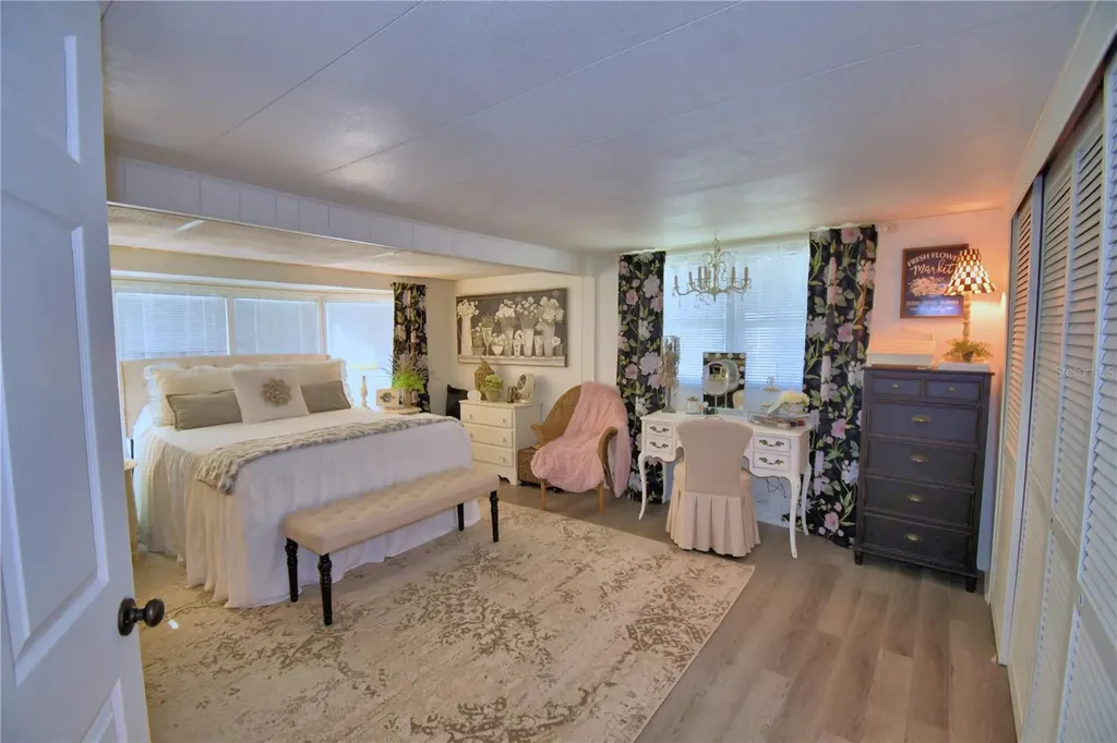 141 Paradise Lane Auburndale FL 33823