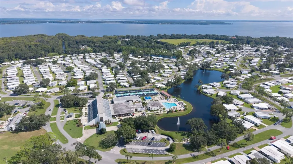 106 Bougainvillea Drive Leesburg FL 34748
