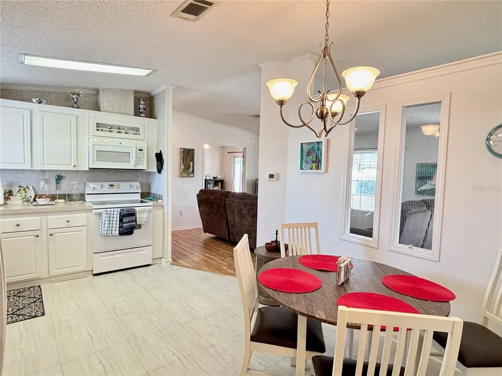 6727 Mount Pleasant Road NE St Petersburg FL 33702