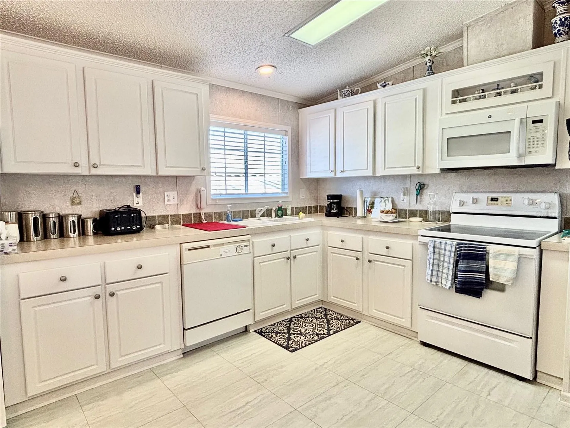 6727 Mount Pleasant Road NE St Petersburg FL 33702