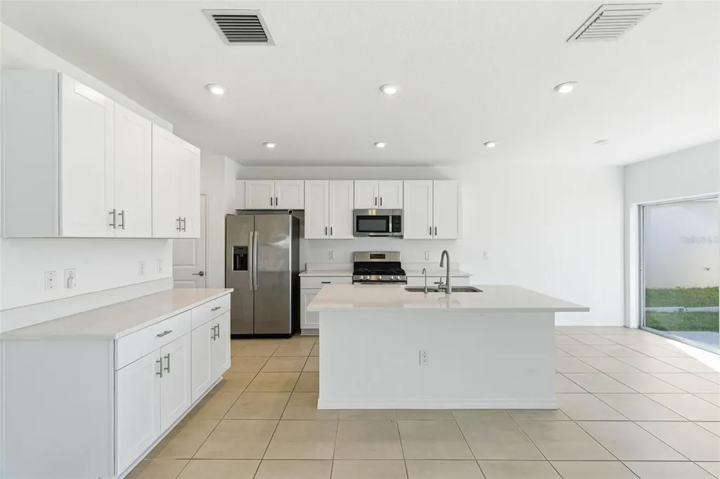 5905 Laurelcrest Glen Palmetto FL 34221