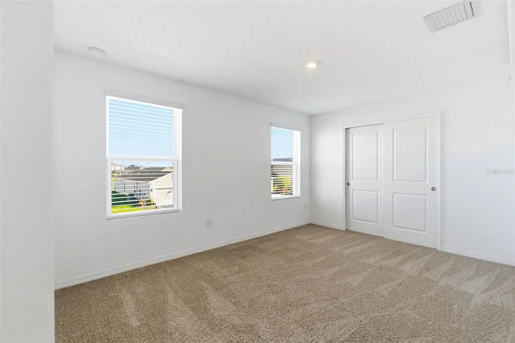 5905 Laurelcrest Glen Palmetto FL 34221