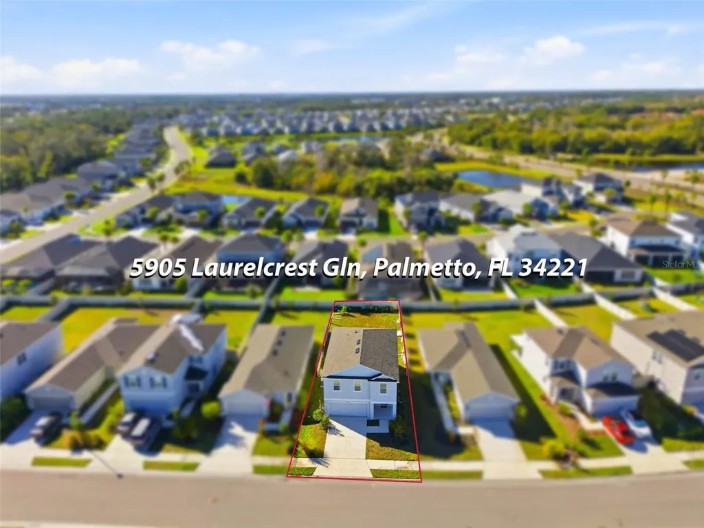 5905 Laurelcrest Glen Palmetto FL 34221