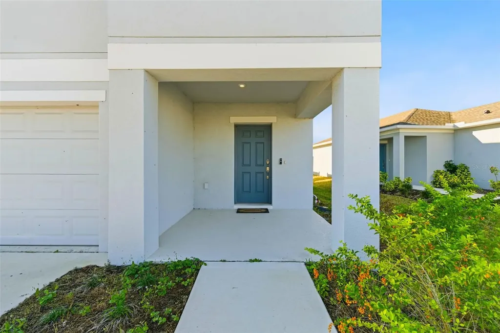 5905 Laurelcrest Glen Palmetto FL 34221