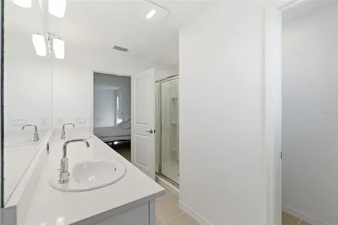 5905 Laurelcrest Glen Palmetto FL 34221