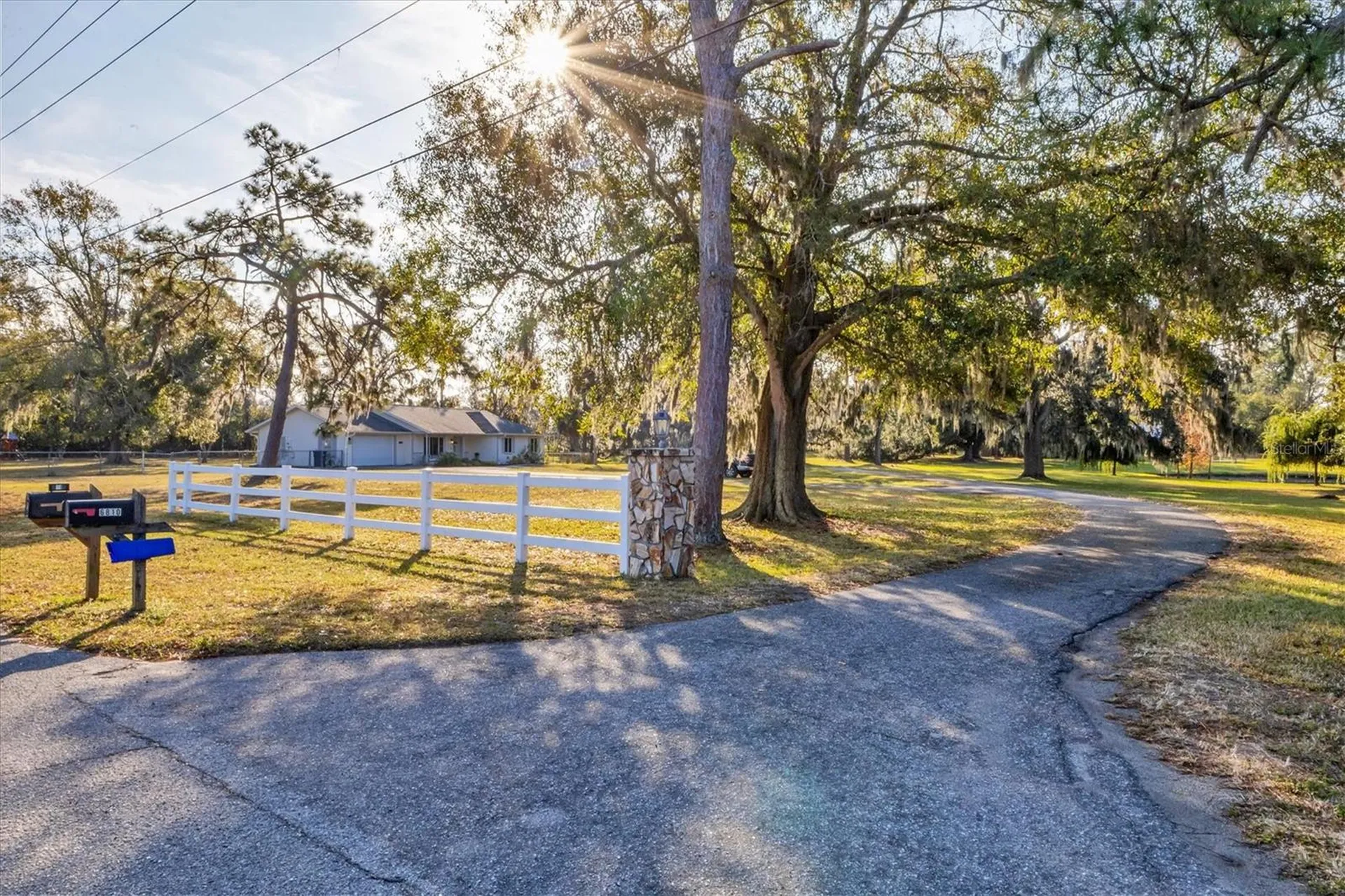 6812 41st Avenue E Bradenton FL 34208