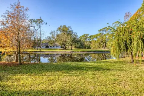 6812 41st Avenue E Bradenton FL 34208