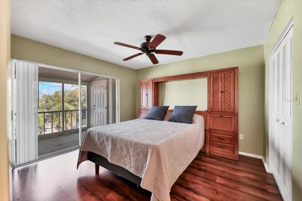 1714 69th Avenue W Bradenton FL 34207