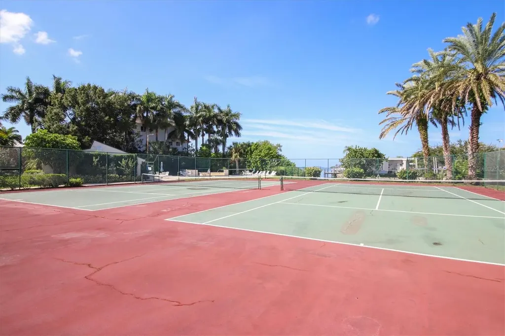 1714 69th Avenue W Bradenton FL 34207