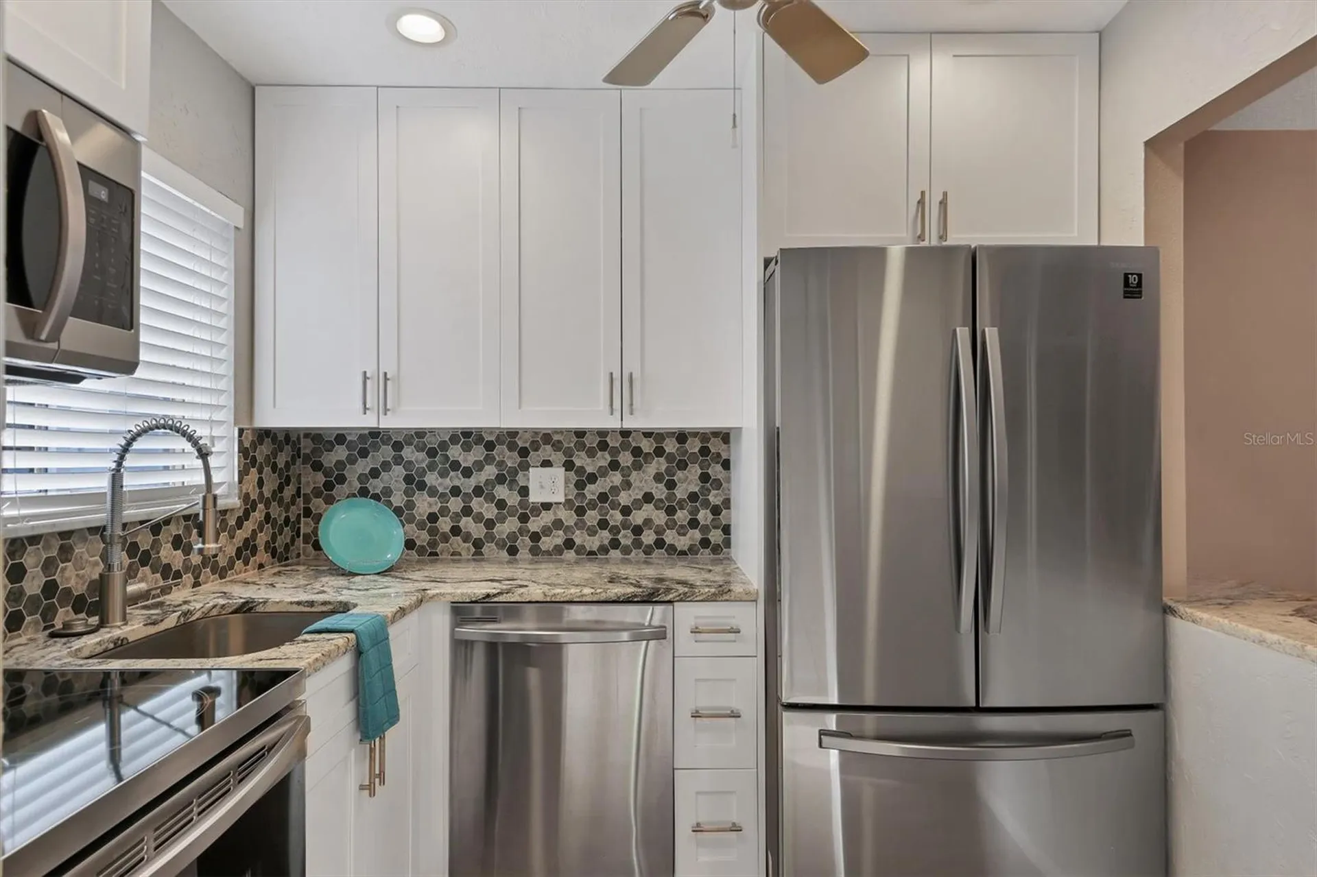 1714 69th Avenue W Bradenton FL 34207