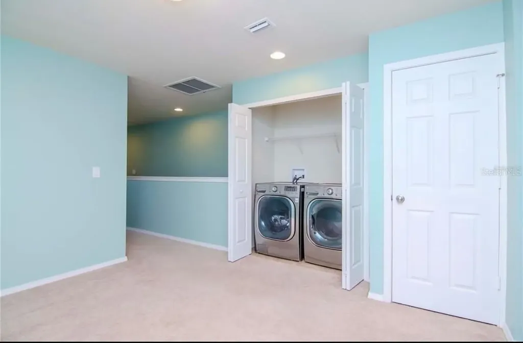 8951 Turnstone Haven Place Tampa FL 33619