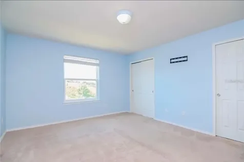8951 Turnstone Haven Place Tampa FL 33619