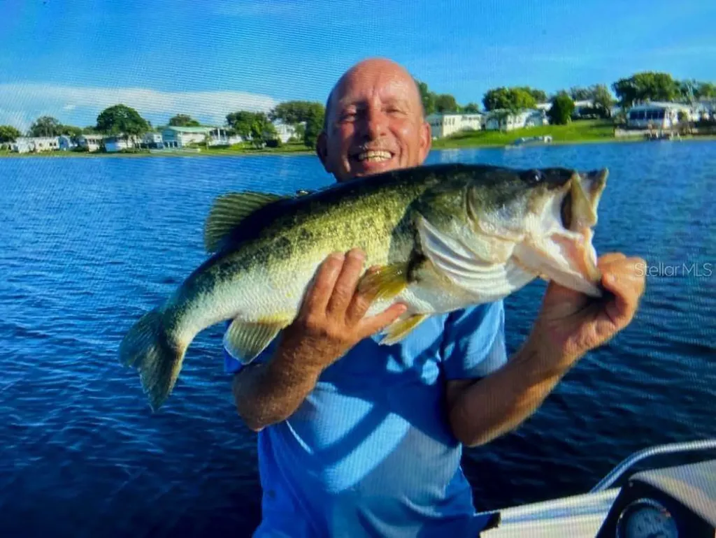 12 Saddlebag Trail Lake Wales FL 33898
