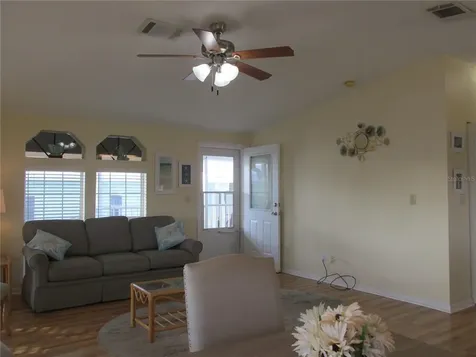 12 Saddlebag Trail Lake Wales FL 33898