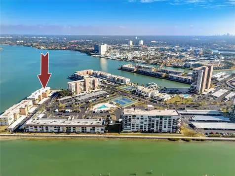 7910 Sun Island Drive S South Pasadena FL 33707