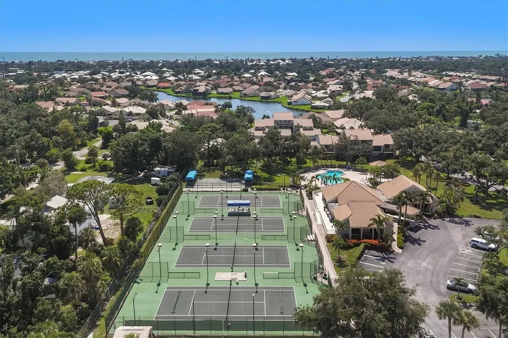 139 Inlets Boulevard Nokomis FL 34275