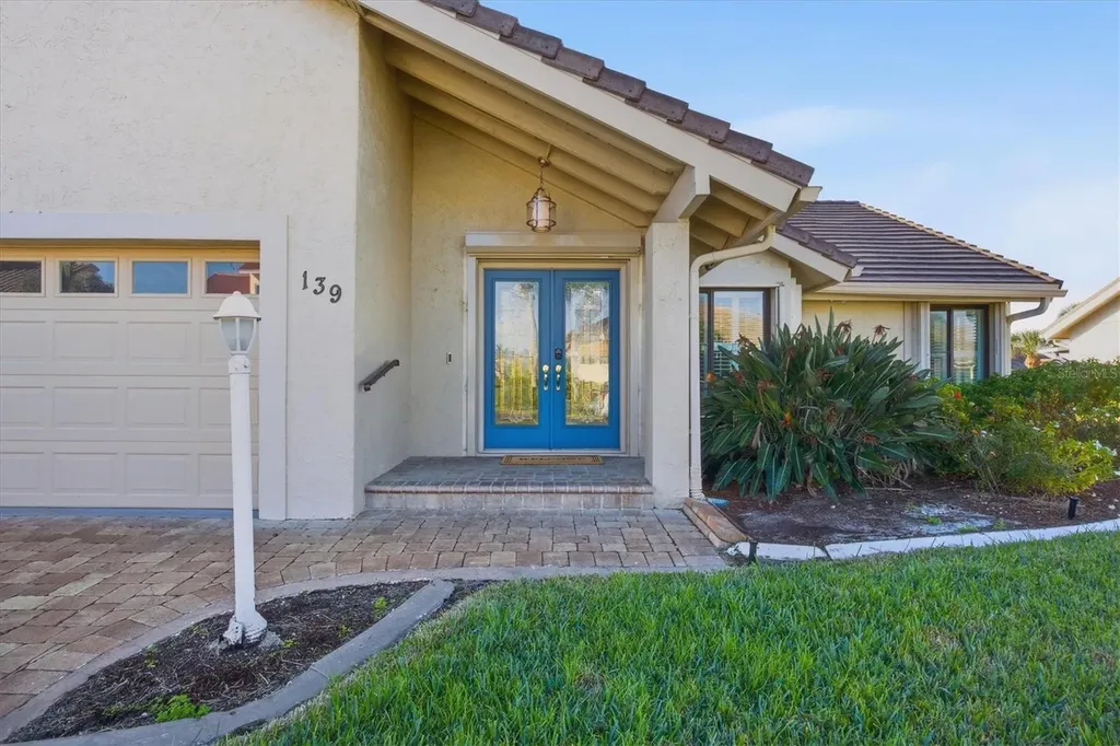 139 Inlets Boulevard Nokomis FL 34275