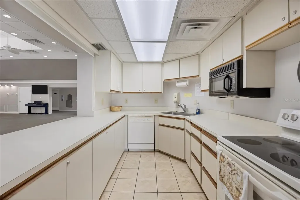 139 Inlets Boulevard Nokomis FL 34275